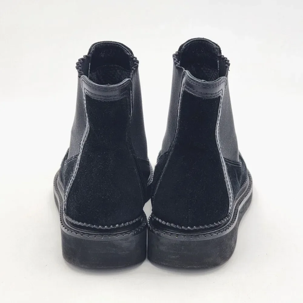 Aquatalia chelsea suede